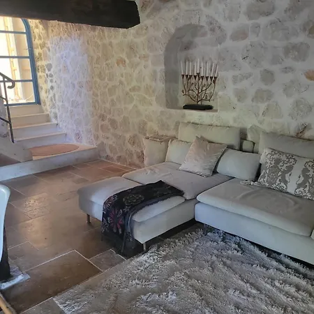 Bakola