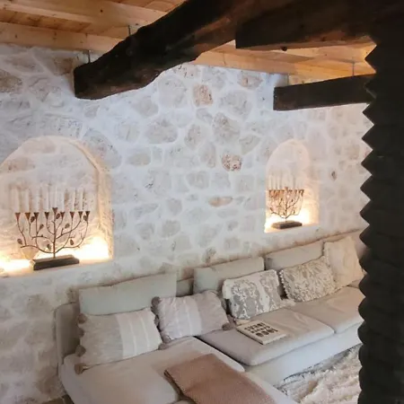 Bakola Villa