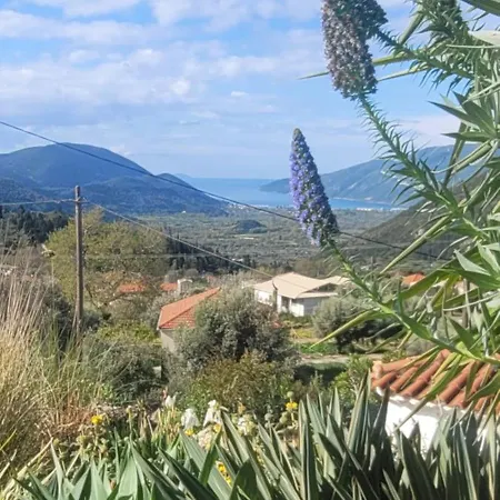 Villa Bakola